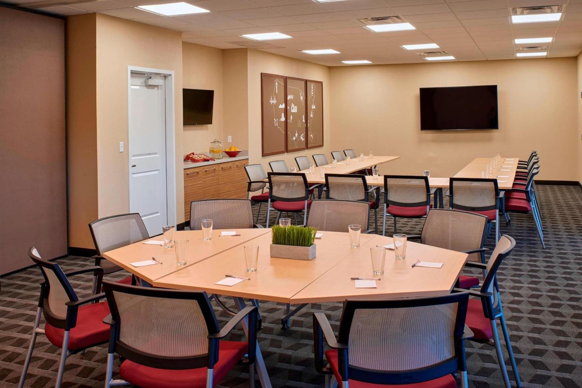 Towneplace Suites By Marriott Richmond Esterno foto