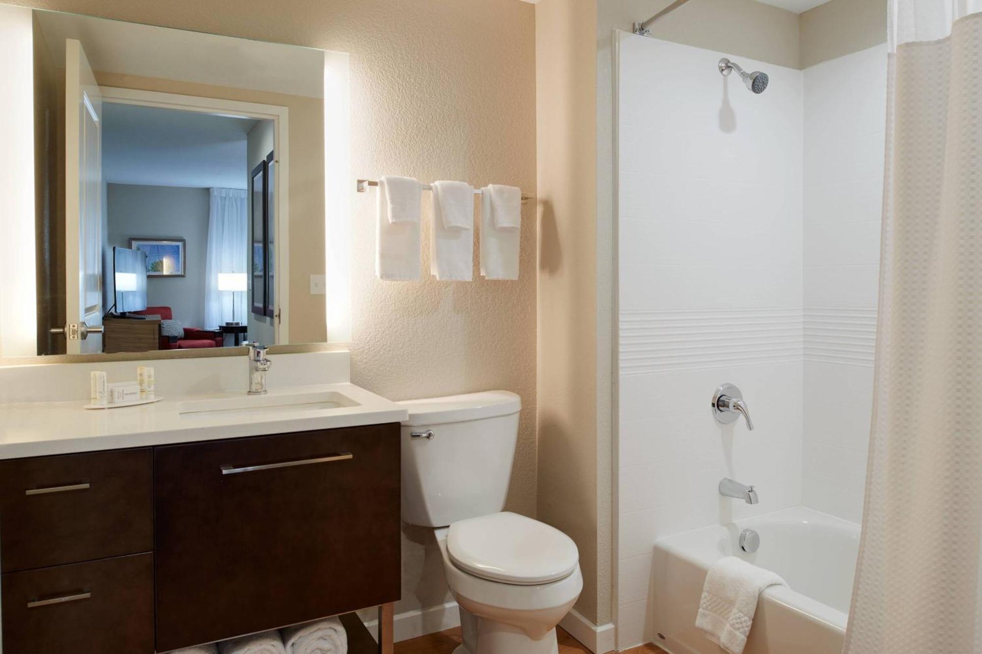Towneplace Suites By Marriott Richmond Esterno foto