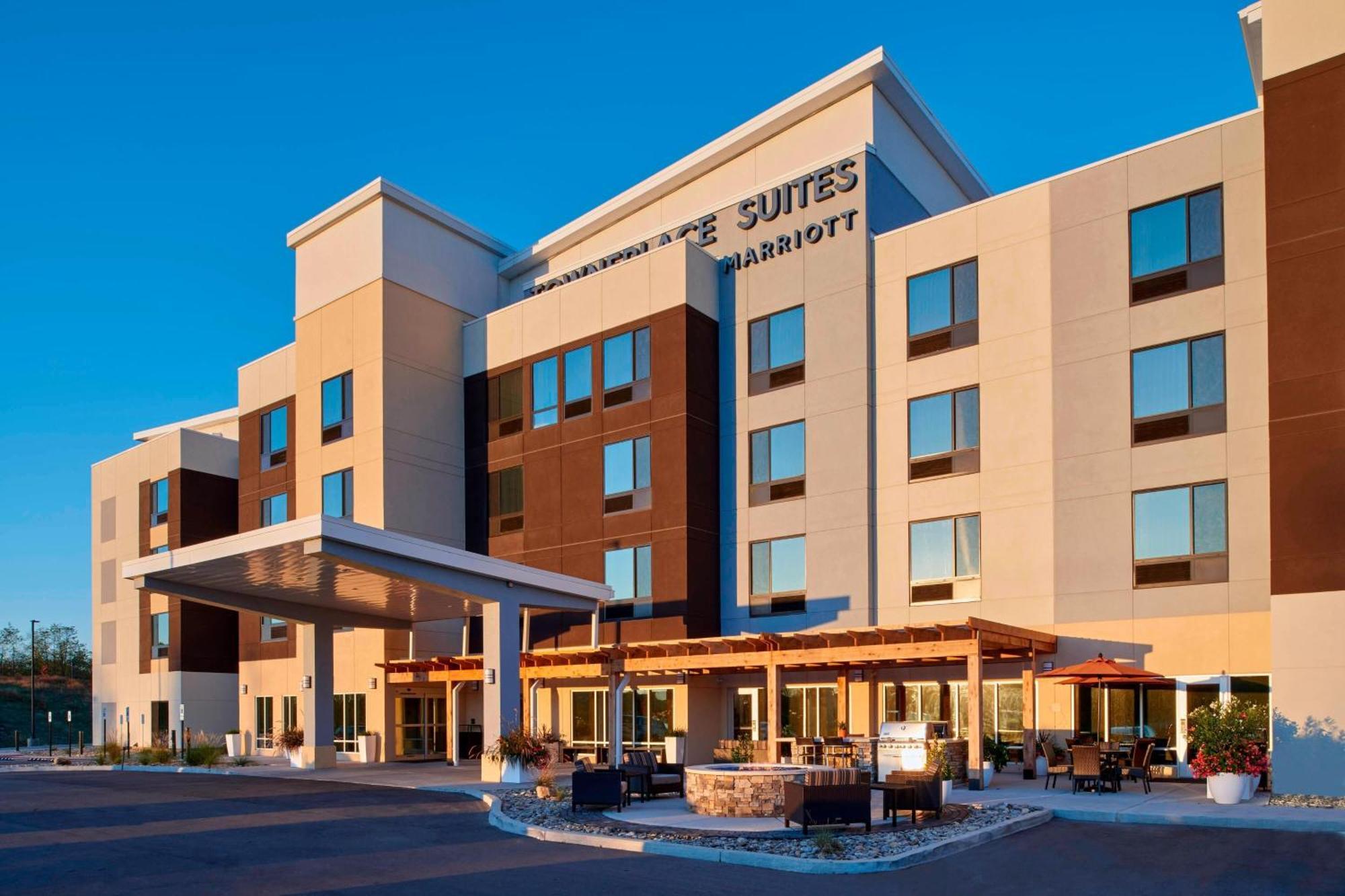 Towneplace Suites By Marriott Richmond Esterno foto